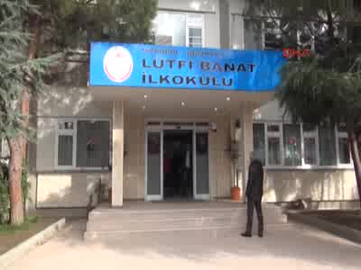 Cem Yılmaz oyunu kullandı