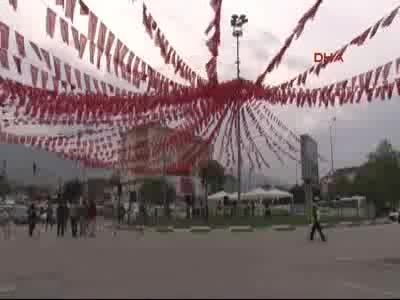 Bursa'da boş meydanlara konuşan aday 504 oy aldı