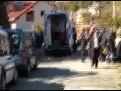 19 yaşındaki genç otomobilde intihar etti