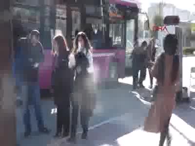 Van'da belediyenin kadın şoförleri işbaşı yaptı