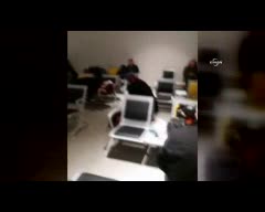 Uçak havalanmadı, yolcular tepki gösterdi