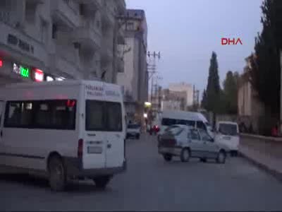 Nusaybin'de zırhlı araca bombalı saldırı 3 polis yaralandı
