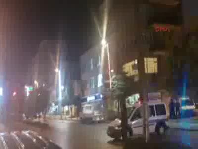 Gölcük'te soyguncu banka çalışanlarını rehin alındı