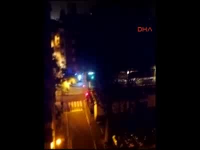 Paris'teki polis operasyonunda 2 terörist öldürüldü
