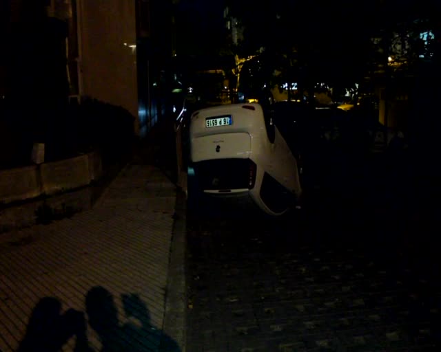 Bursa'da fren yerine gaza basınca...