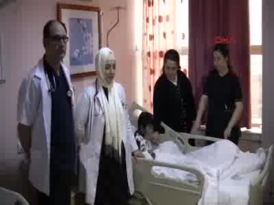 Suriyeli çocuk, ayakları bağlı donmak üzereyken bulundu