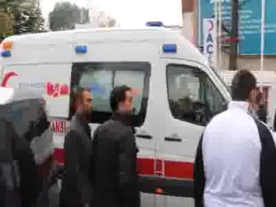 Hastanede bıçaklanan doktor hayatını kaybetti