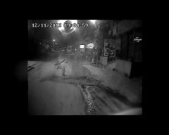PKK yandaşlarının otobüsü yakma anları güvenlik kamerasında