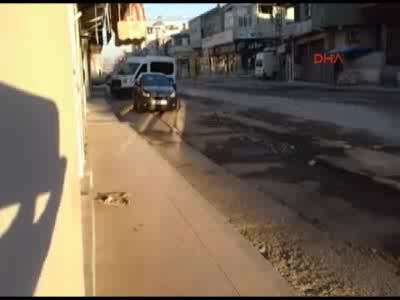 Adana'da karakola silahlı saldırı