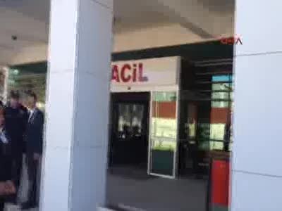Suriye sınırında düşen uçağın parçaları 2 kişiyi yaraladı