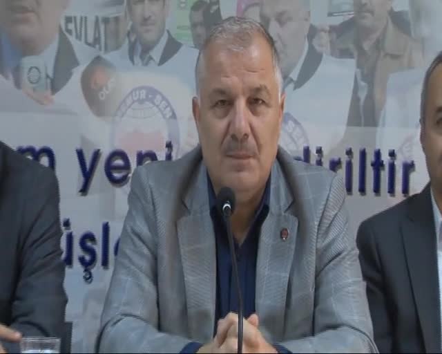 "Öğretmenlik mesleğinin itibarı yükseltilsin"