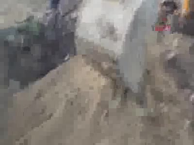 Bursa'da kanalizasyon çalışmasında göçük