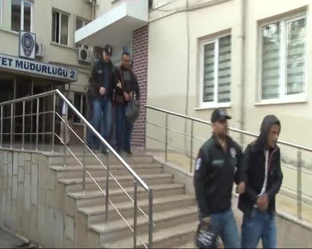 Bursa'da uyuşturucu operasyonu: 20 gözaltı