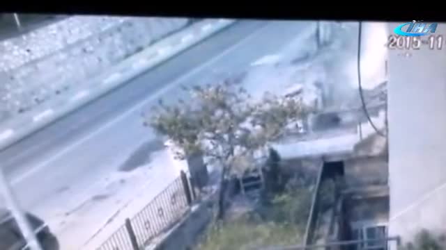 Bursa'da otomobil işçinin üzerinden şantiyeye uçtu!