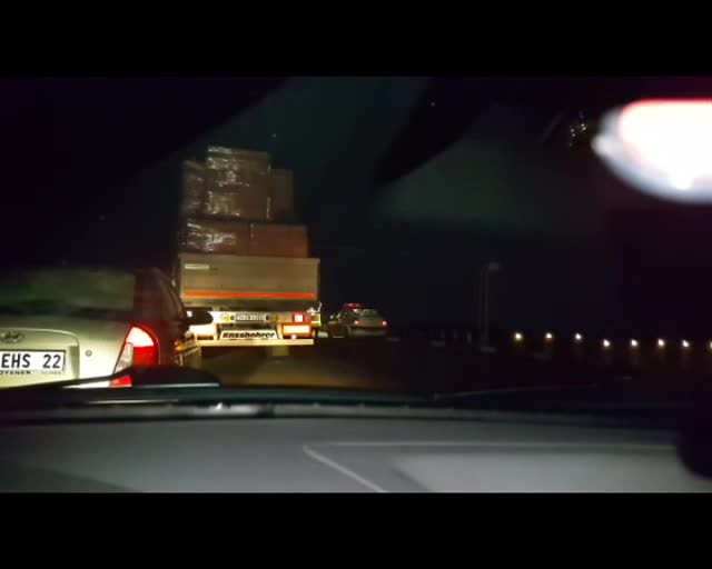 Bursa'da feci kaza! Trafik saatlerce kilitlendi!