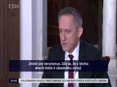 Esad: Savaşın ortasında koltuğu bırakmayacağım