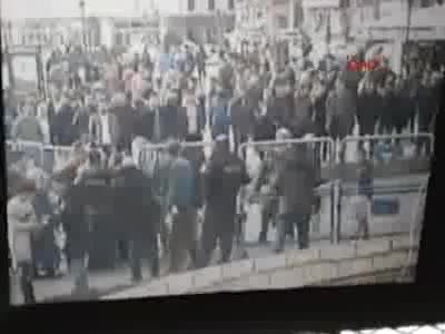 Diyarbakır'da polisi yaralayan PKK'lı kadın terörist öldürüldü