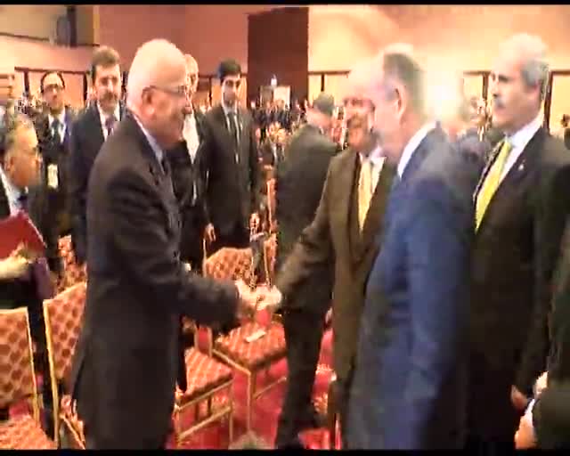Recep Altepe,  'Çevreci Tesis Ödül Töreni'nde konuştu