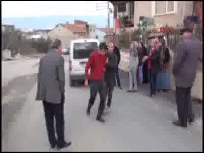 Bursa'da elektrik teknisyeni feci şekilde can verdi!