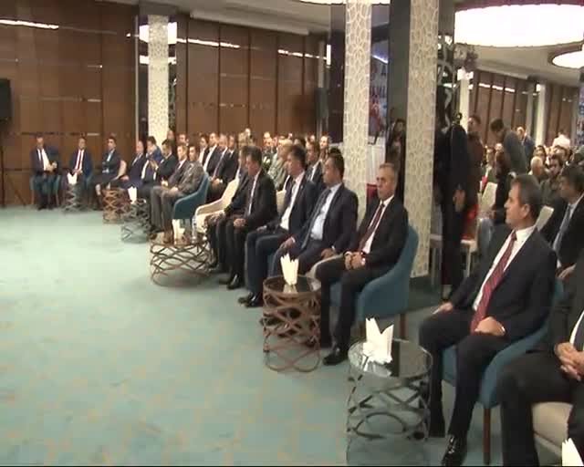 "Asgari ücrete yapılacak zam tüm işçilere yapılsın"