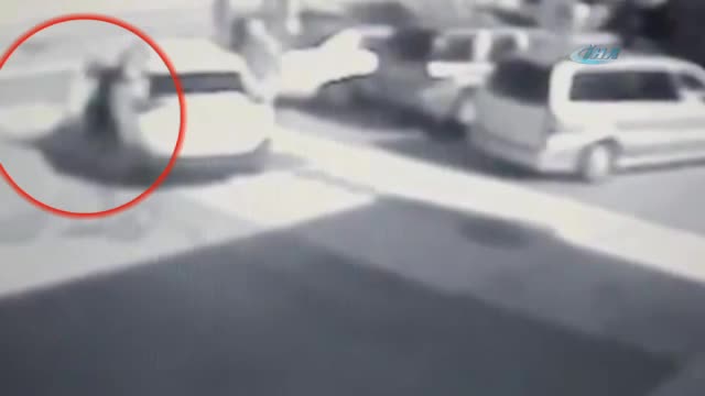 12 yaşında ama 20'den fazla araba çaldı