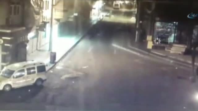 Diyarbakır'da bombalı saldırı