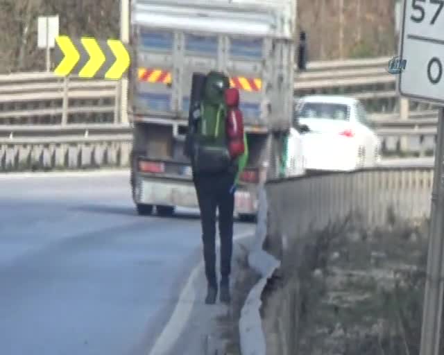 Lösemili çocuklar için bin kilometre yürüyecek