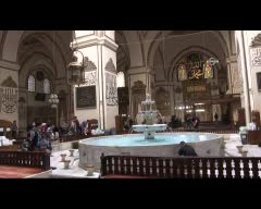 Bursa Ulucami'nde tek kullanımlık tesbih uygulaması
