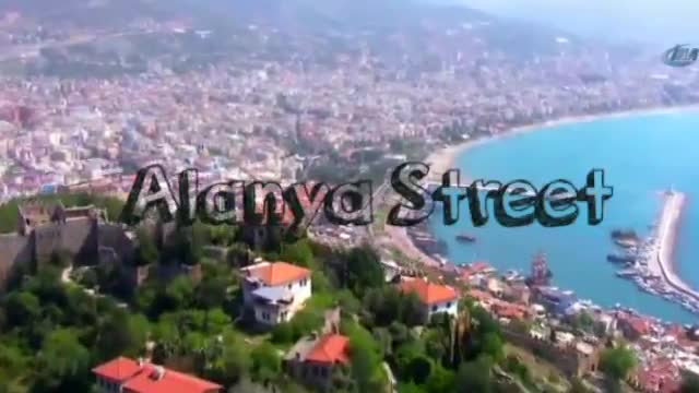 Asfaltta selfie çeken gençlerin üzerinden kamyonet geçti: 2 ölü