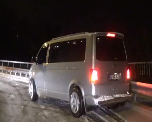 Bursa'dan gece kar görüntüleri