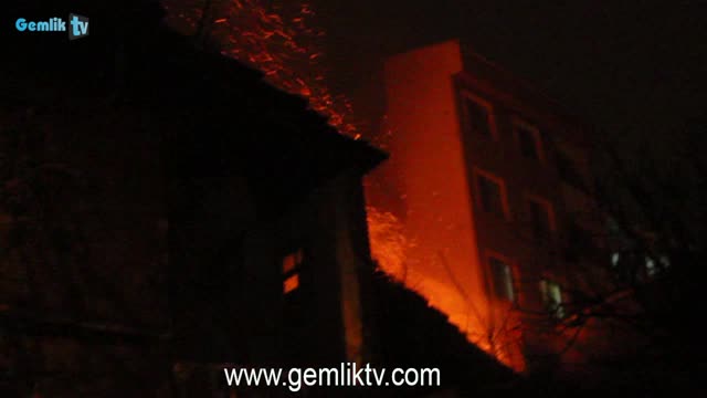 Bursa'da alevli gece!