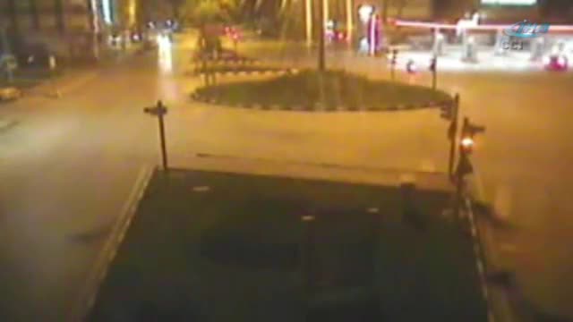 Trafik kazaları MOBESE'ye yansıdı