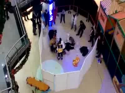 İstanbul'daki AVM'de feci ölüm