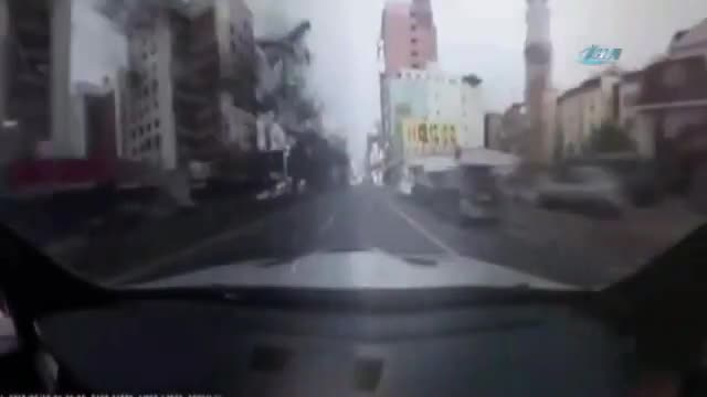 Kız arkadaşa hız gösterisi hastanede bitti