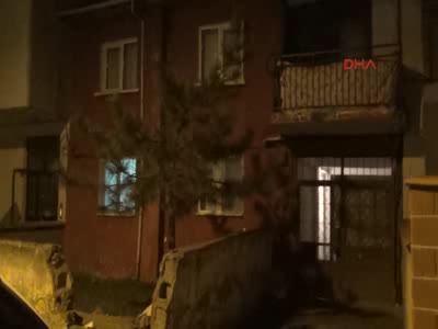 Suriyeli kadın bıçakla yaraladığı eşinin pantolununu böyle hastaneye getirdi