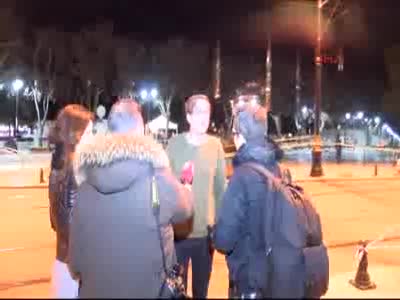 Sultanahmet Meydanı patlamanın 12 saat sonrasında açıldı