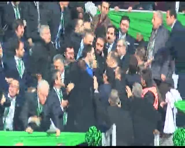 Bursaspor kongresinde kavga!