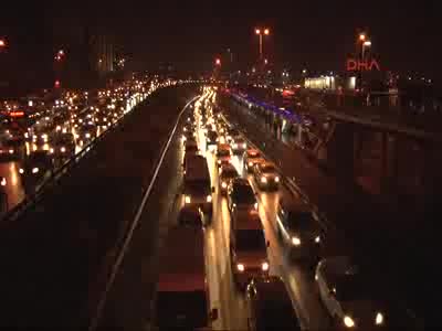İstanbul'da trafik felç