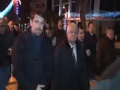 Gece saat 03:00'da tecavüz protestosu