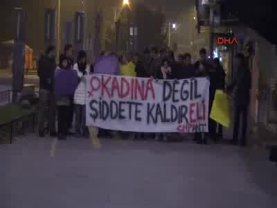 İstanbul'daki tecavüz olayına tepkiler sürüyor