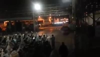 Bursa Renault'da asgari ücret eylemleri hız kesmiyor!