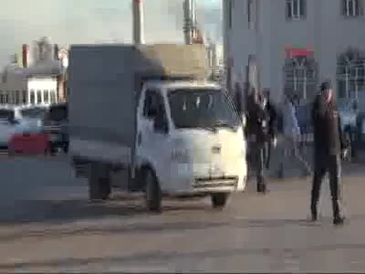 Tüpraş'ta çıkan yangın kontrol altına alındı soğutma çalışmaları yapılıyor