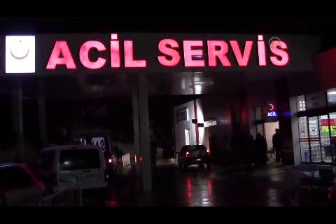 Bursa'da annesini 6 yerinden bıçakladı! (2)