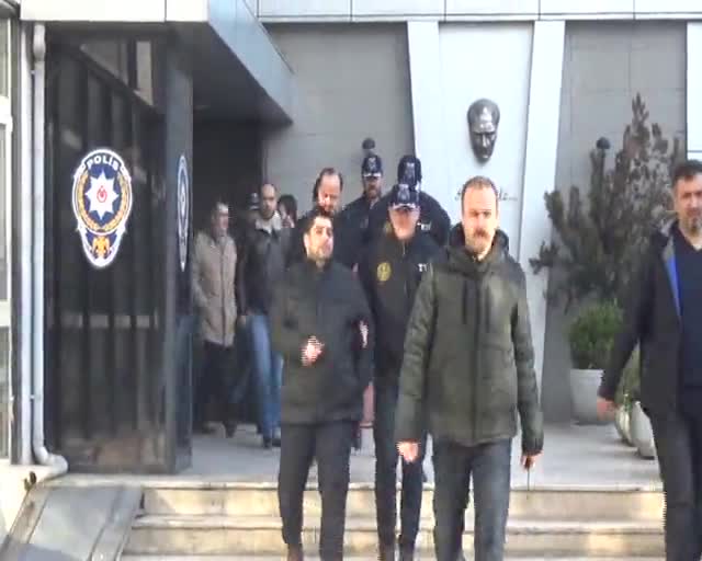 Bursa'da 'paralel yapı' şüphelileri adliyede!