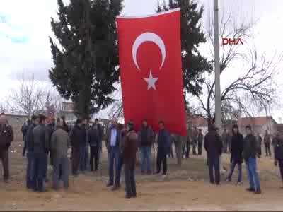 Şehidin baba evinde sessizlik