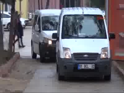2 ayrı cinayetin şüphelileri aynı evde yakalandı