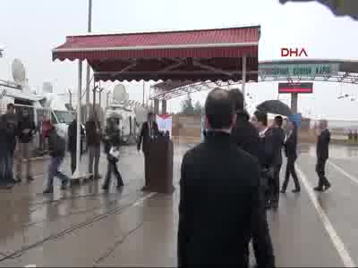 "Önce kalplerini açsın"
