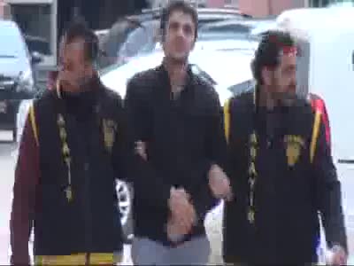 2 çocuğunun annesi kadını erkeklere pazarlıyor