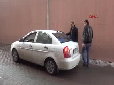 Kavgayı izleyen kadın, kurşunla öldü