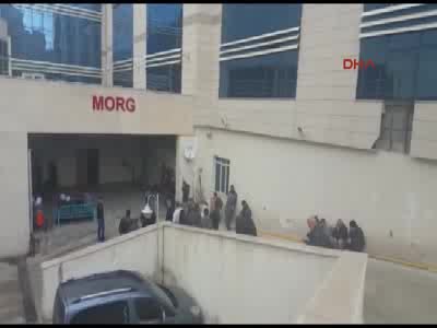 Siirt'te iki katlı ev çöktü: 3 ölü, 2 yaralı